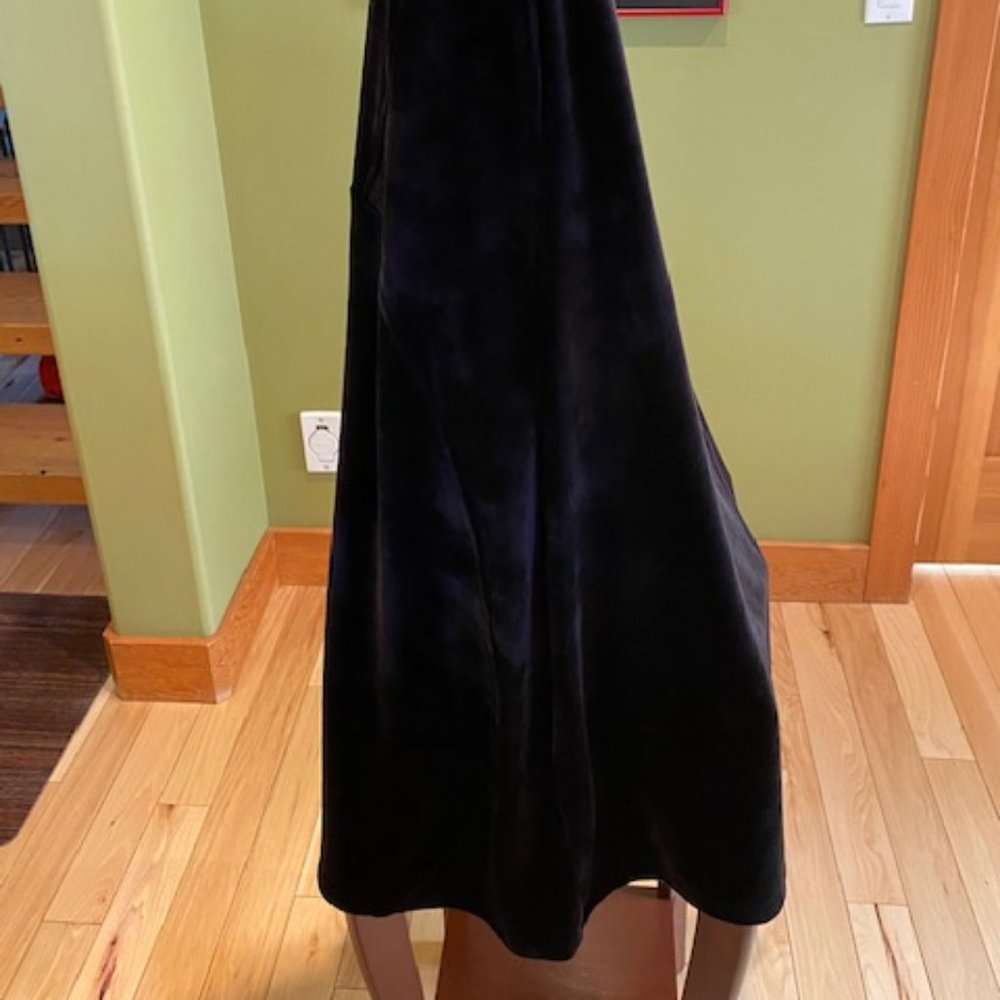 Alembika Long Black Velvet Skirt - Picture 3 of 6